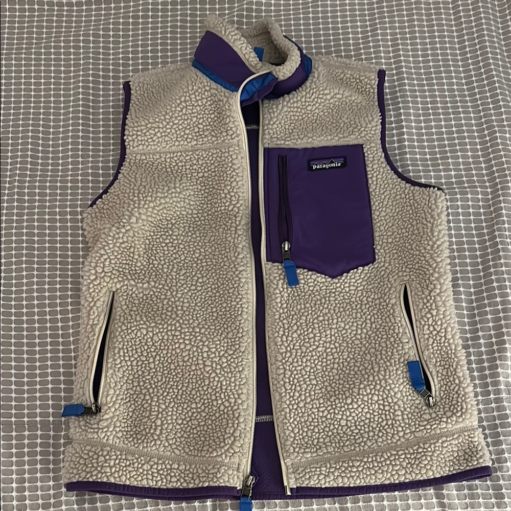 Patagonia Purple and Cream Fleece Vest